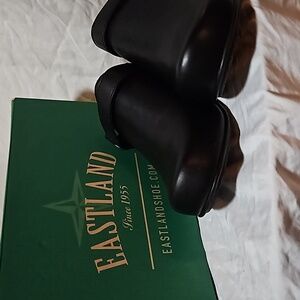 New Eastland Leather Clogs